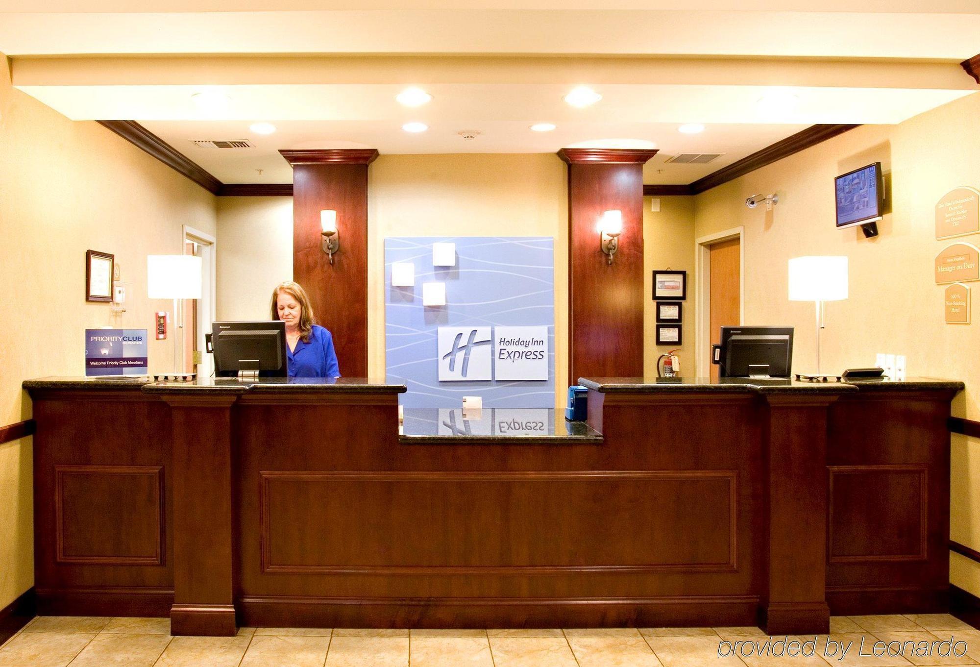 Holiday Inn Express & Suites Selma By Ihg Інтер'єр фото