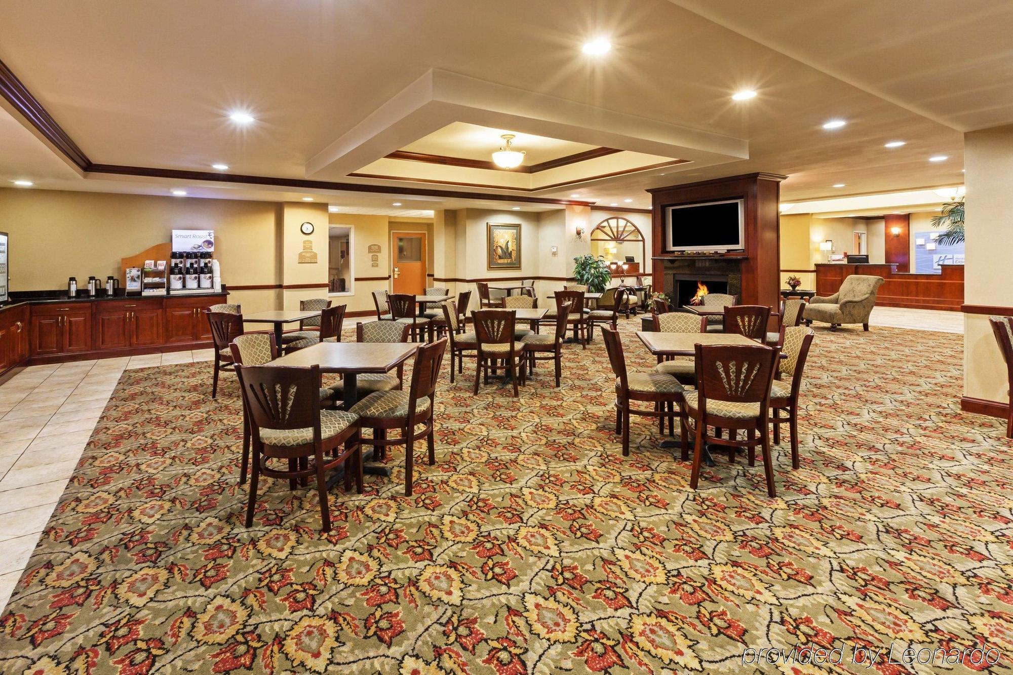 Holiday Inn Express & Suites Selma By Ihg Екстер'єр фото